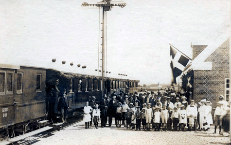Fra åbningsdagen 1917, på Farendløse Station